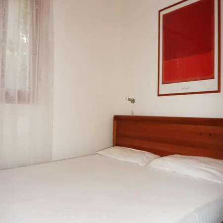 Appartement Dinky 214 *